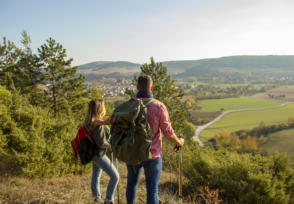 3 Tage wandern im Taubertal- Gasthaus Hotel Freizeit Wandern liebliches Taubertal Romantische Strasse Franken-Herbst - Kopie